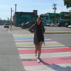 Meet your Posher, Liz